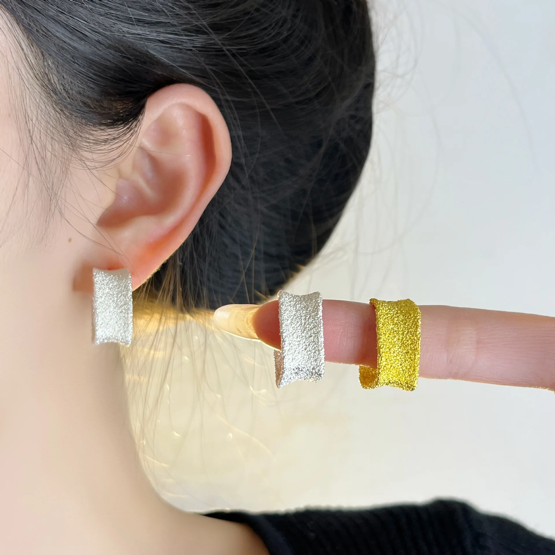 PANJBJ925 Sterling Silver Frosting Hoop Earrings For Women Texture Geometry Fashion Minimalism Jewelry Gift Dropshipping