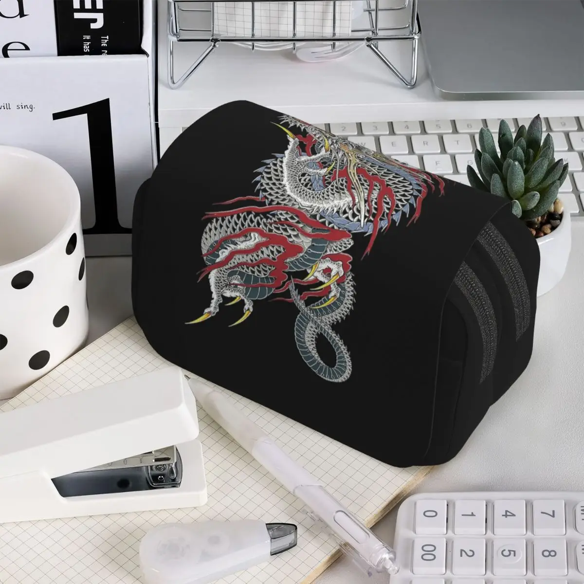 

Пенал Kiryu Kazuma - Dragon Of Dojima (Yakuza) для школьников, коробка для ручек, сумка для карандашей, канцелярские принадлежности, сумка-держатель для ручек