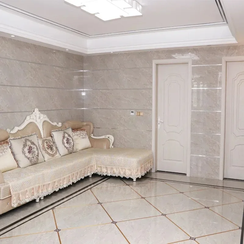 Un nuevo tipo de tira decorativa de línea de yeso autoadhesiva para azulejos de costura fina autoadhesivos y línea de belleza de techo de azulejos de piso