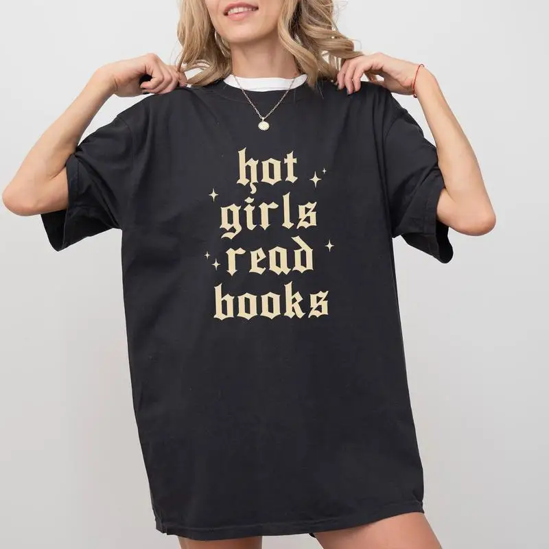 

Women's Hot Girls Read Books T-shirt Funny Slogan Print Loose Casual Tees Y2K Aesthetic Reading Graphic Tops