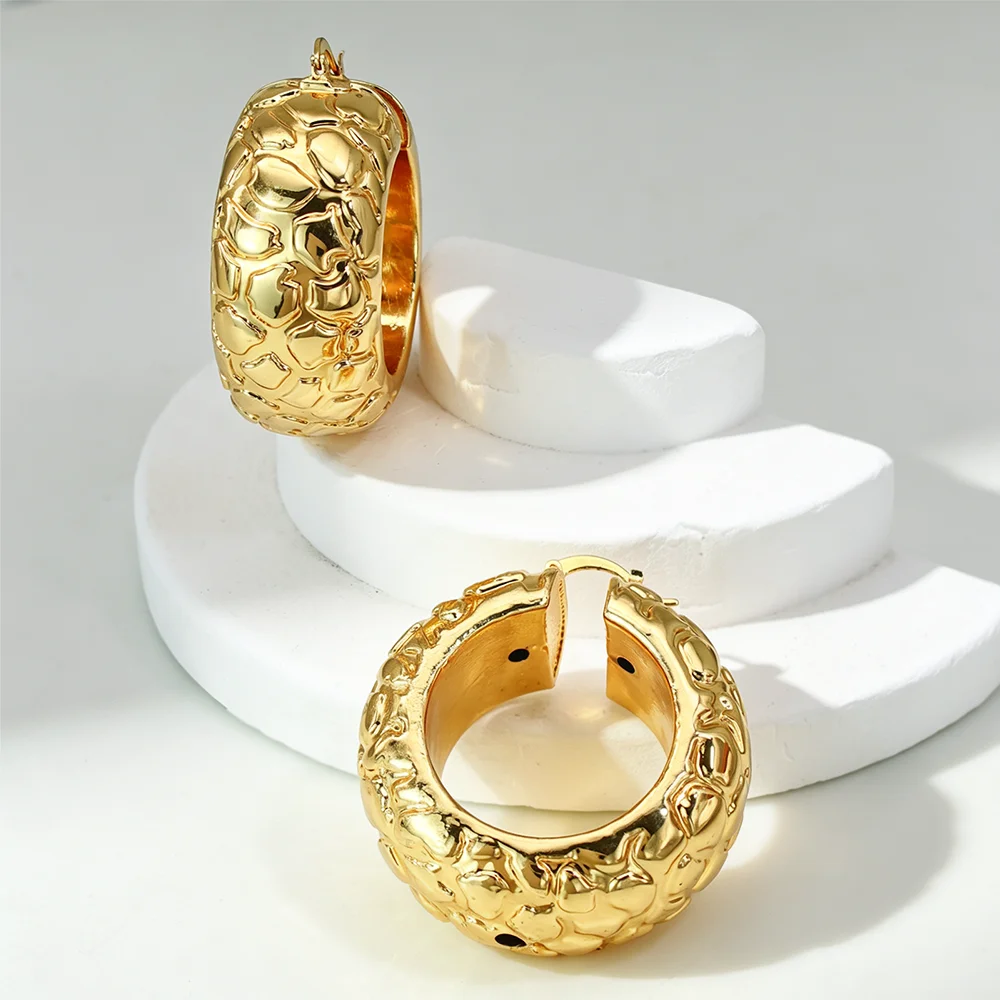 YTJX African Chunky Wide Hoop Earrings 18K Gold Plated Irregular Crackle Textured Huggie Earring Luxury Statement Women Jewelry view 3
