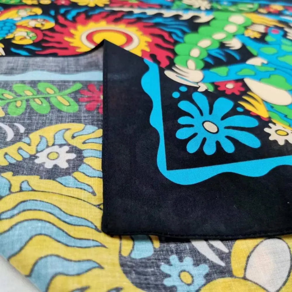 Trendiges quadratisches Seidentuch mit Blumenmuster, Baumwoll-Kopftuch, Blumenmuster, 54*54cm, Halstuch für Damen – Detail 2