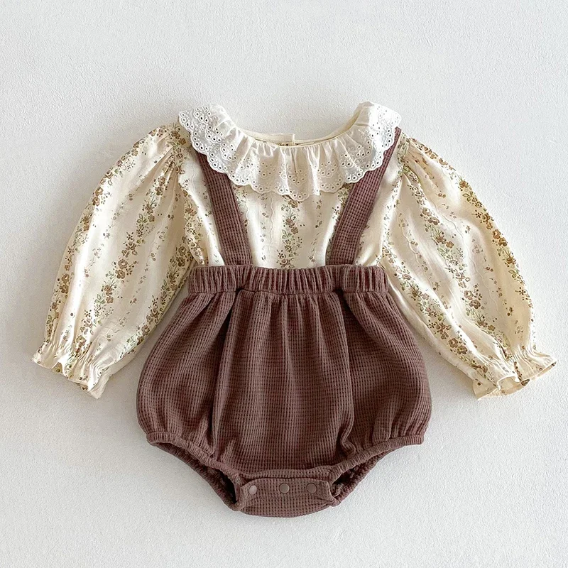 

2025 New Autumn Infant Baby Girls Clothing Set Long Sleeved Cotton Printed T-shirt+Sleeveless Jumpsuit Children Clothes Suit