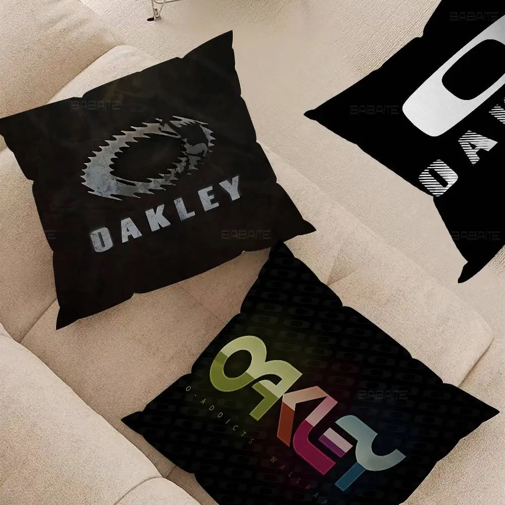 O-Oakleys logo Personalized picture text home decorative pillows Household Gifts 45x45cm