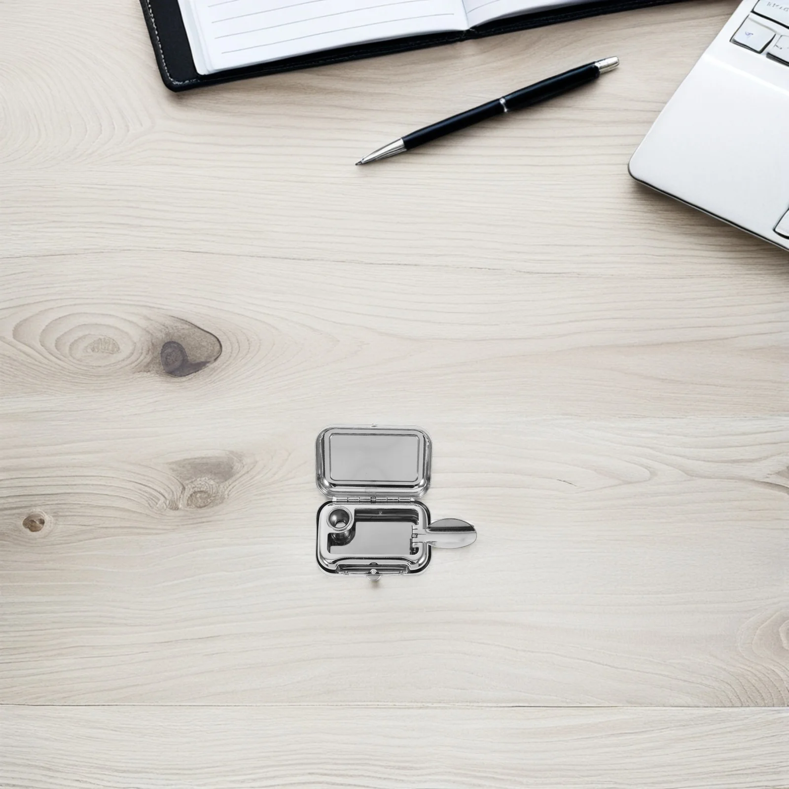 

Pocket Ashtray Mini Portable Stainless Steel Windproof For Car Home Office Outdoor Travel Cigarette Container Compact Ash