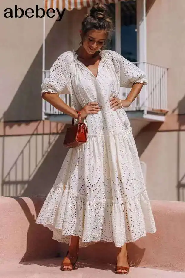 

Fairy Dress Hollow Embroidered White Dress Women's Summer Slim Holiday Dress