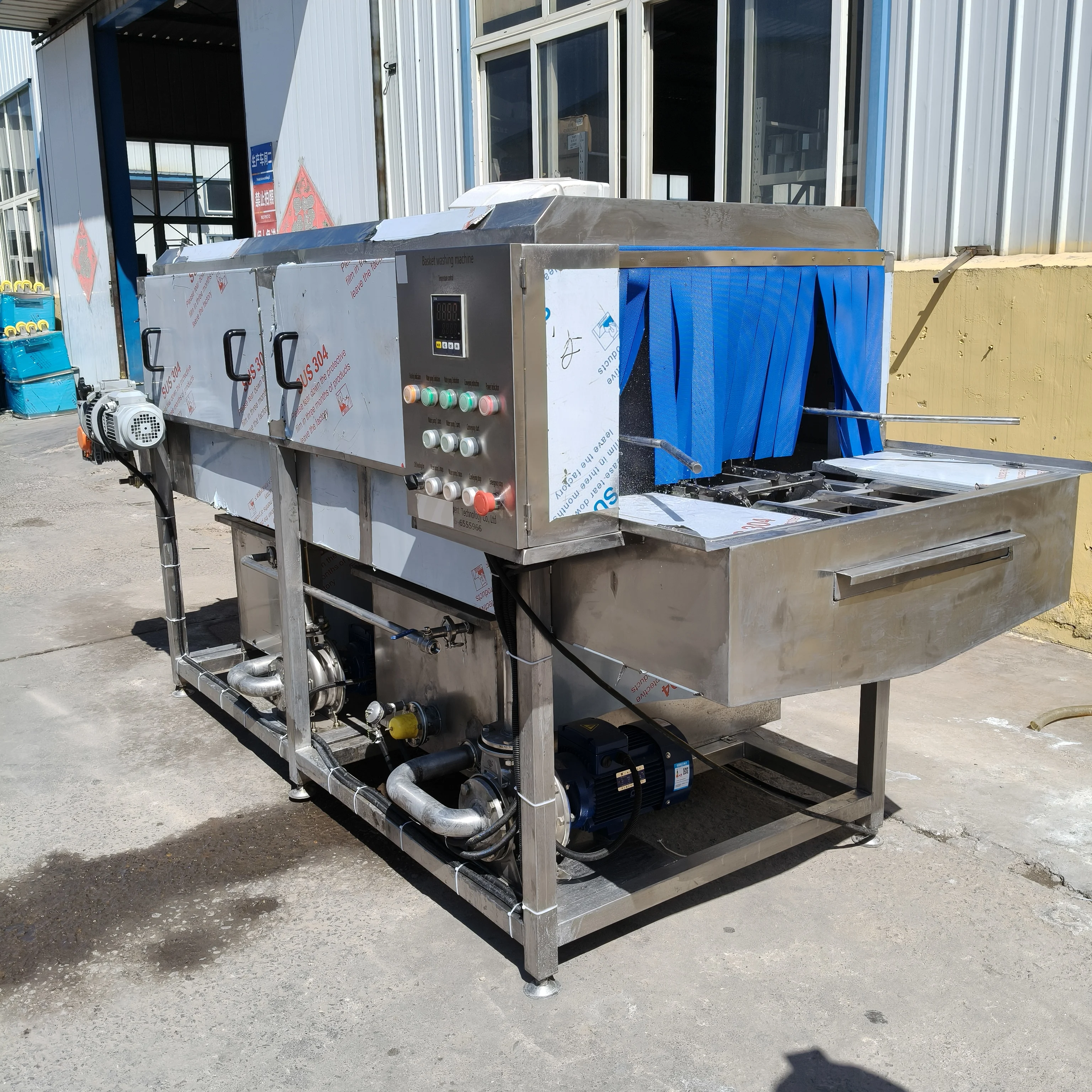 Industrial Crate and Basket Washing Machine High Pressure Automatic Cleaning Equipment for Food Meat and Vegetable Processing