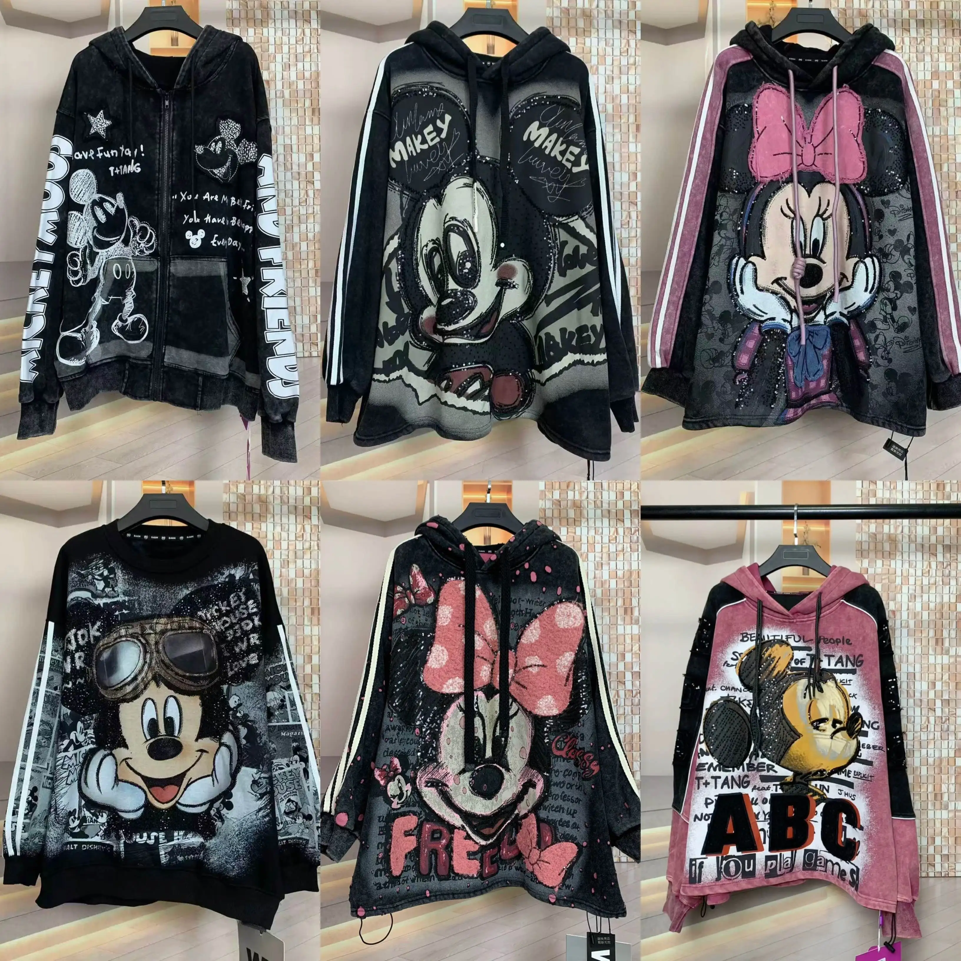 

European and American new fashion heavy industry embroidery cartoon print loose hooded sweatshirt T-shirt for both men and women