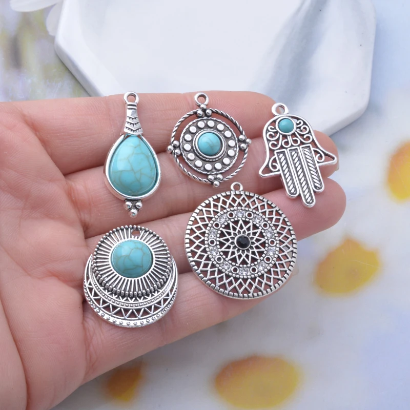 10 Stück Antiksilberfarbene Legierungsanhänger mit Imitations-Türkisstein, runde Verbindungsstücke, Herz-, Wassertropfen- und Blattanhänger für Schmuck. – Detail 3