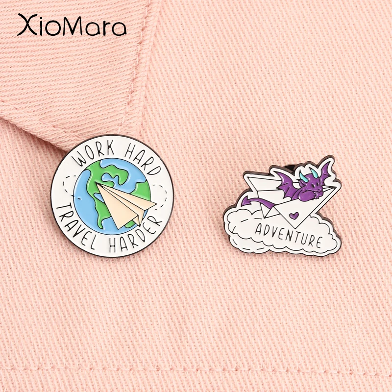 Рабочая-жесткая-дорожная-эмалированная-булавка-для-приключений-легкая-мотивационная-брошь-из-бумаги-с-лацканами-значок-на-рюкзак-ювелирное-изделие-подарок-для-друзей