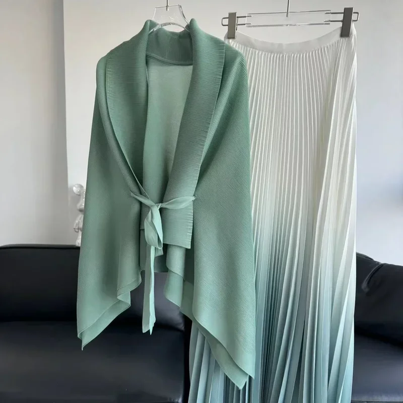 2024 Miyake Pleated Solid Color Butterfly Sleeve Top Gradual Change Skirt Two-piece Fashion Cardigan Spring and Autumn New Suit image 2