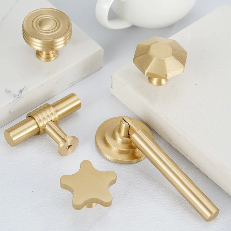 Furniture Handle Light Luxury French Style Wardrobe Handle Brass Modern Minimalist Drawer Knob Nordic Brass Cabinet Door Handle