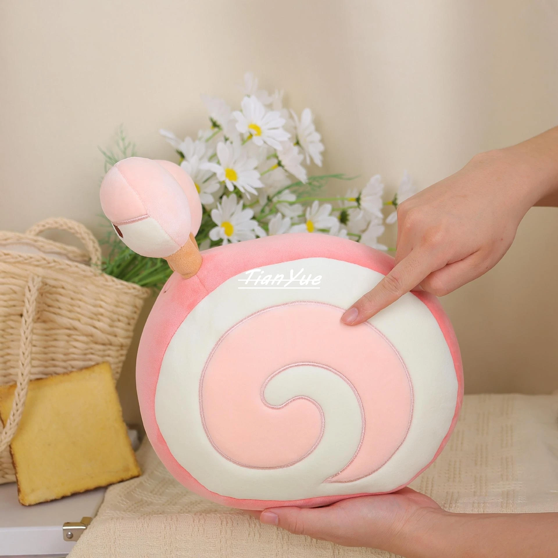 Cute Swiss Roll Snail Children Stuffed Xmas toy Doll Birthday Gift For Kid 18cm