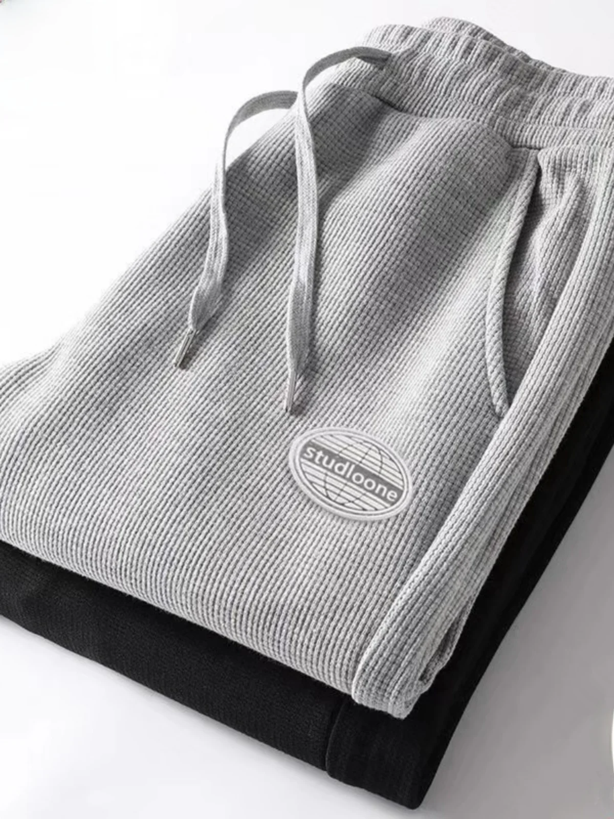 

Loose Men's Straight Leg Nine-Foot Sports Casual Pants Trousers Versatile Straight Fit Sweatpants for Teenagers in Winter