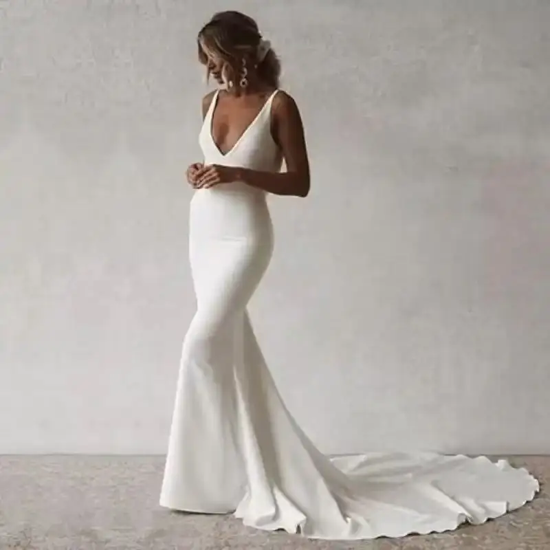 

Customized Simple Wedding Dresses Spaghetti Straps Soft Satin Boho Bridal Gowns Button Back Wedding Party Gown