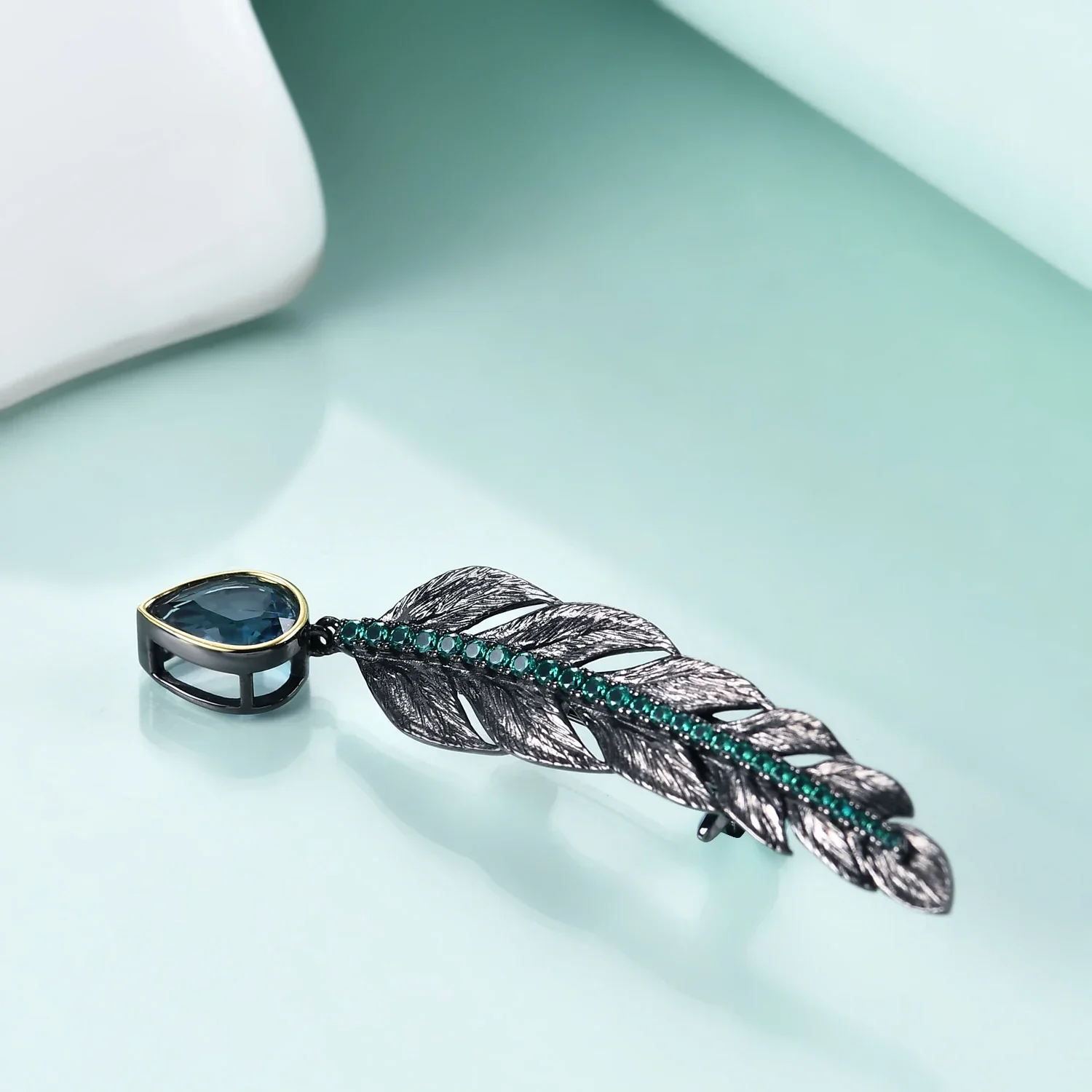 

Броши-перья GEM'S BALLET из стерлингового серебра 925 пробы для женщин и мужчин, с натуральным голубым топазом Лобдон, изящные броши-листья, булавки для лацканов