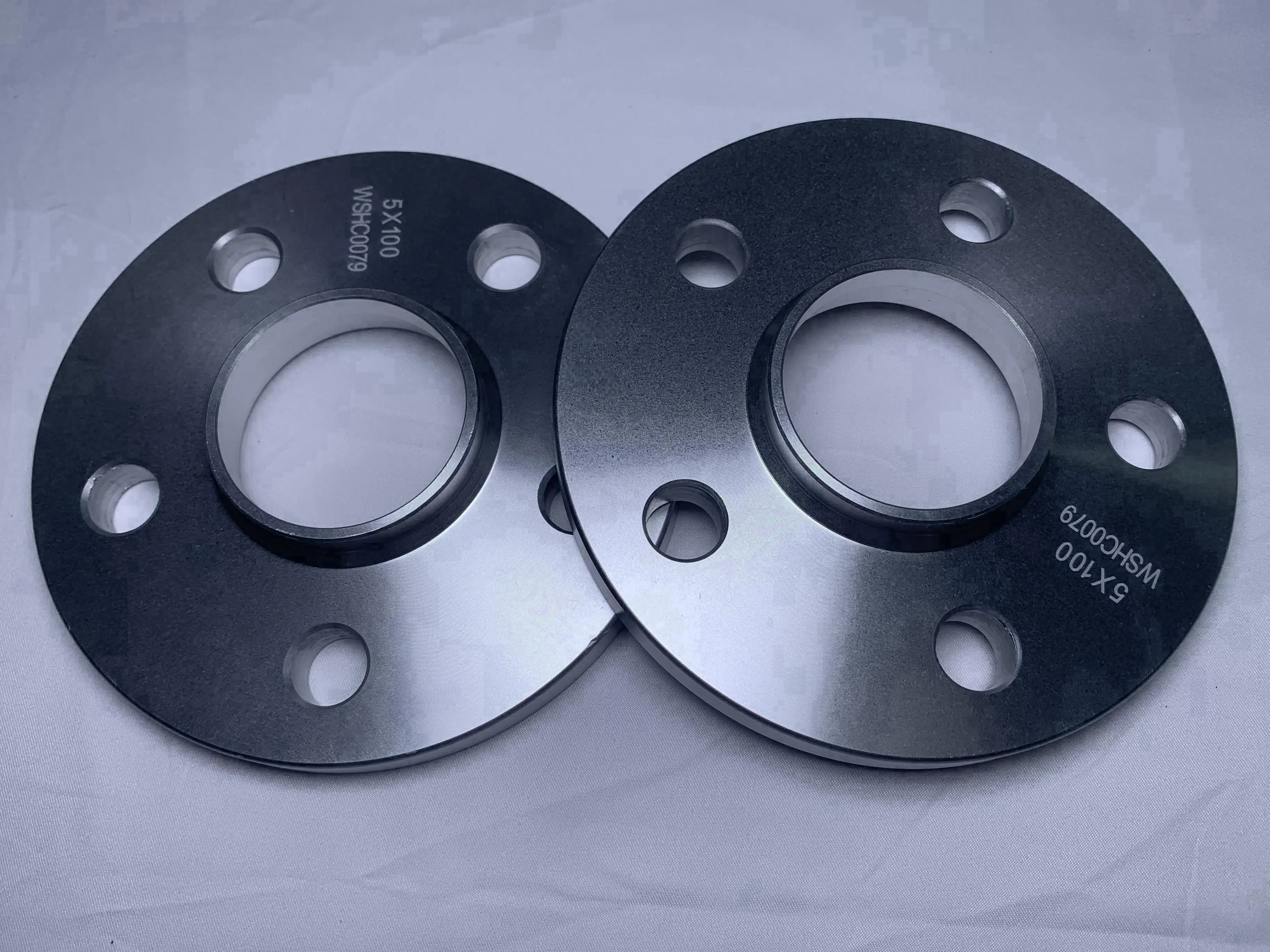 

2pcs 12mm Wheel Spacer Adapter PCD 5x114.3 Center Bore 64.1mm Suit for Hub Bearing Height Within 12mm