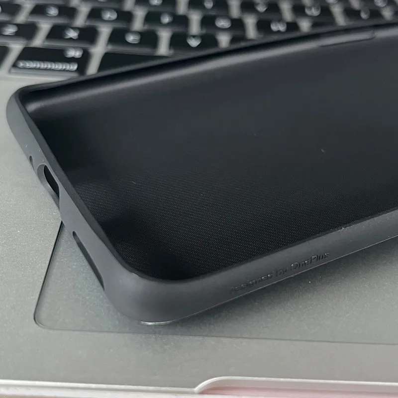 Asli untuk OnePlus 11 ACE2/11R Casing Belakang Lembut Ramping Tahan Benturan Penutup Kulit Karet Matte Ultra Tipis