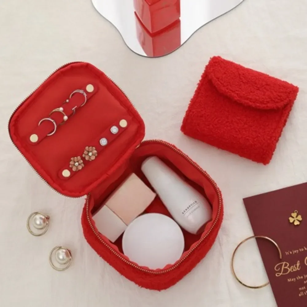 

Fashion Plush Jewelery Box Storage Travel Jewelry Bag Mini Jewelry Box Makeup Bag For Women necklace watch ear jewelry box