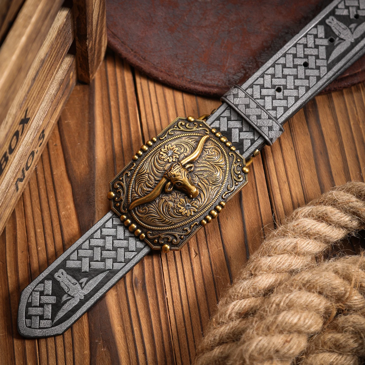 Ein Western-Style PU-Ledergürtel für Damen und Herren, ein Klassischer und Lässiger Retro-Gürtel – Detail 9