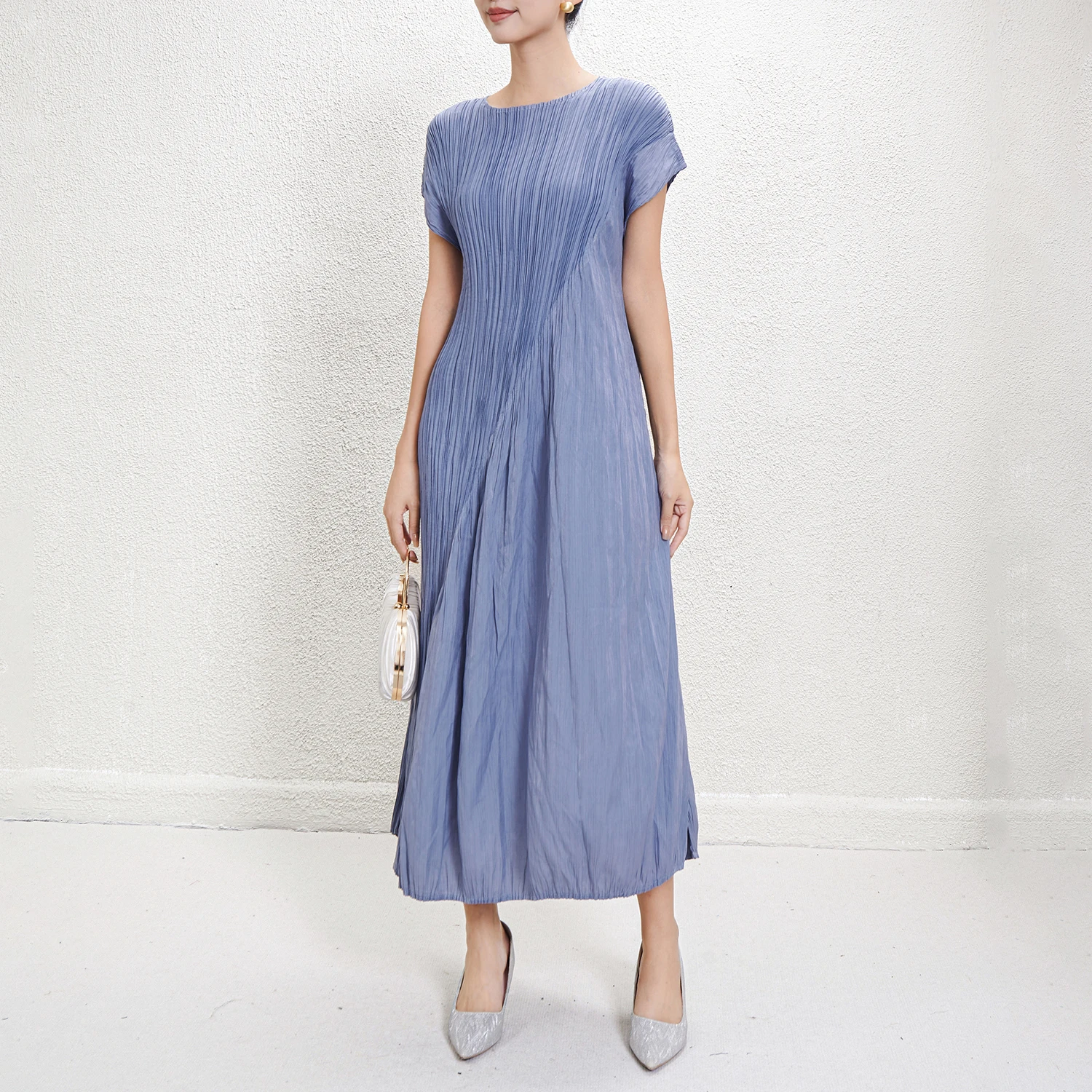 

2025 Summer New Fashion Design Pleated Dress Miyake Pleated Dress Solid Color Casual Dress