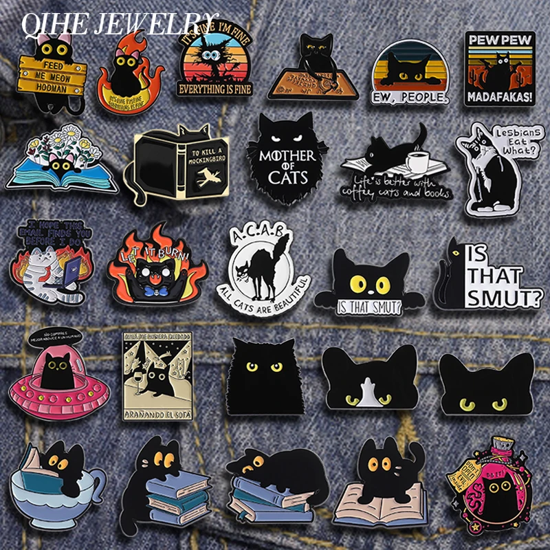 31 Types Cartoon Punk Black Peeping Cat Brooch Enamel Pins Cute Cat Reading Book Brooches Bag Lapel Badge Jewelry Gifts Friends