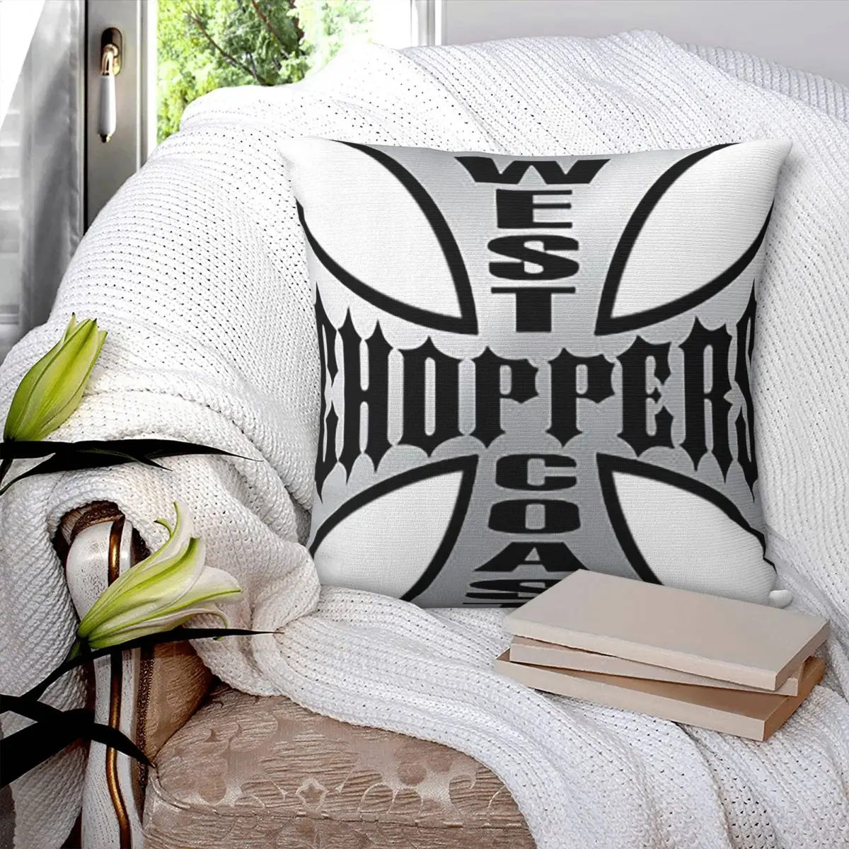 Funda de almohada cuadrada personalizada con choppers cruzados de hierro de la costa oeste, funda de almohada decorativa con cremallera para el hogar y el coche