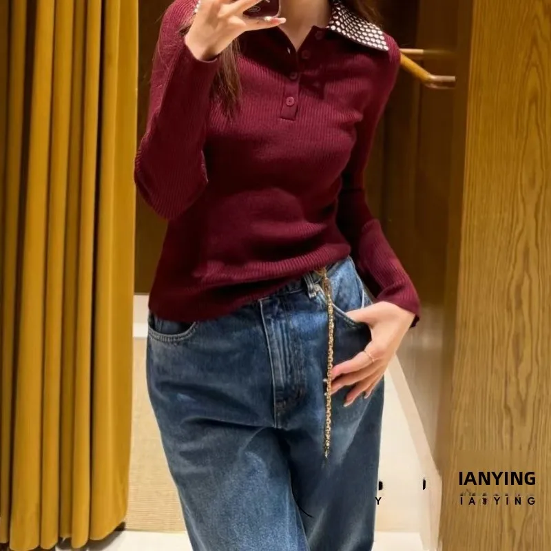   리벳 디테일 슬림핏 니트 탑 프렌치 슬레 여성 베이스 레이어 가을 겨울 패션 트렌드 젊은 여성용