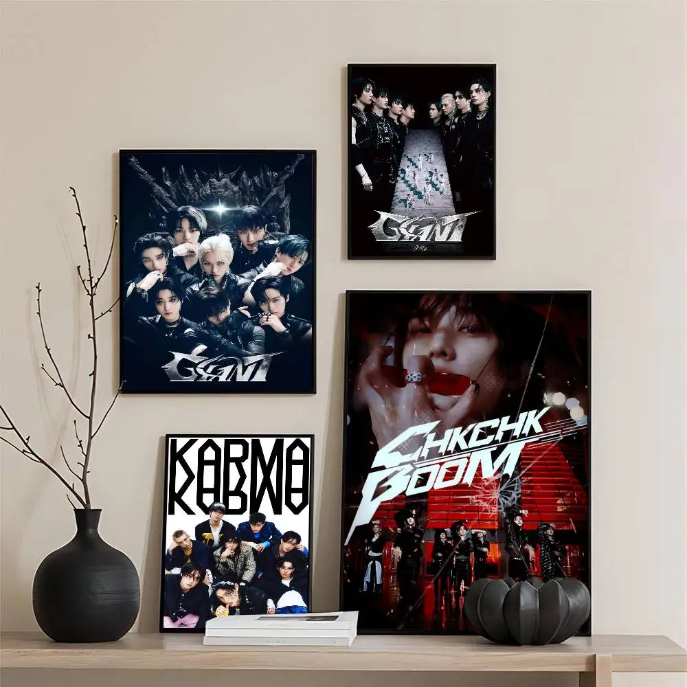 Popular Kpop S-Stray K-Kids Classic Vintage Posters Decoracion Painting Wall Art White Kraft Paper Kawaii Room Decor