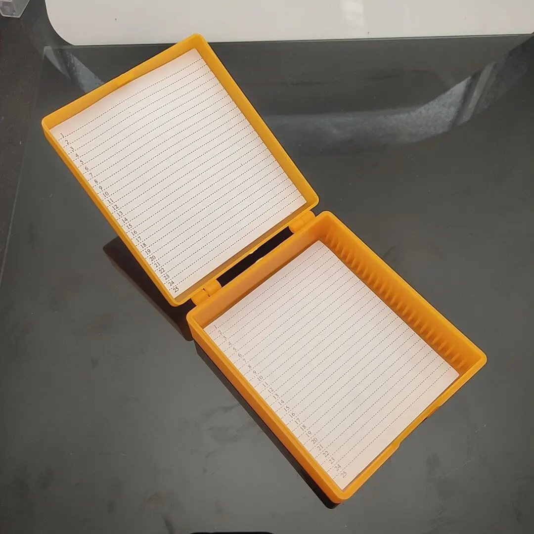 Caixa de Corrediça de Vidro do Microscópio Plástico 25 Peças Fatias Biológicas Case de Armazenamento Suporte para Lâminas Preparadas do Microscópio