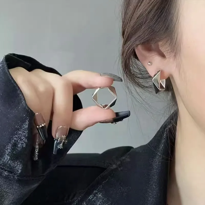 Personality Minimalist Sterling Silver Irregular Rhombic Section Circle Hoop Earrings for Woman Geometry Designer Jewelry Gifts
