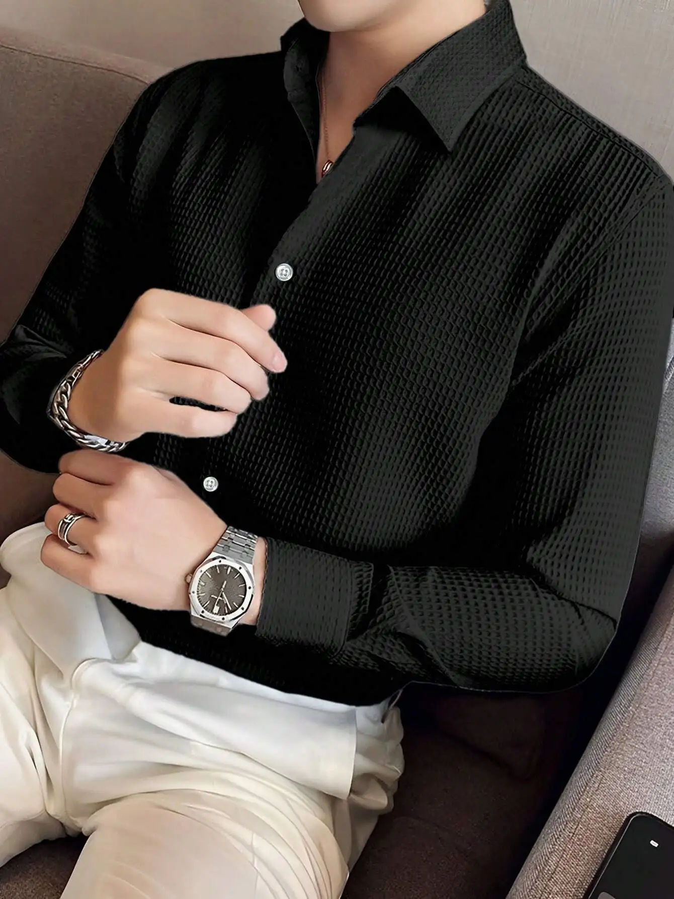 

Men's Black Solid Button-Front Waffle Knit Long Sleeve Shirt