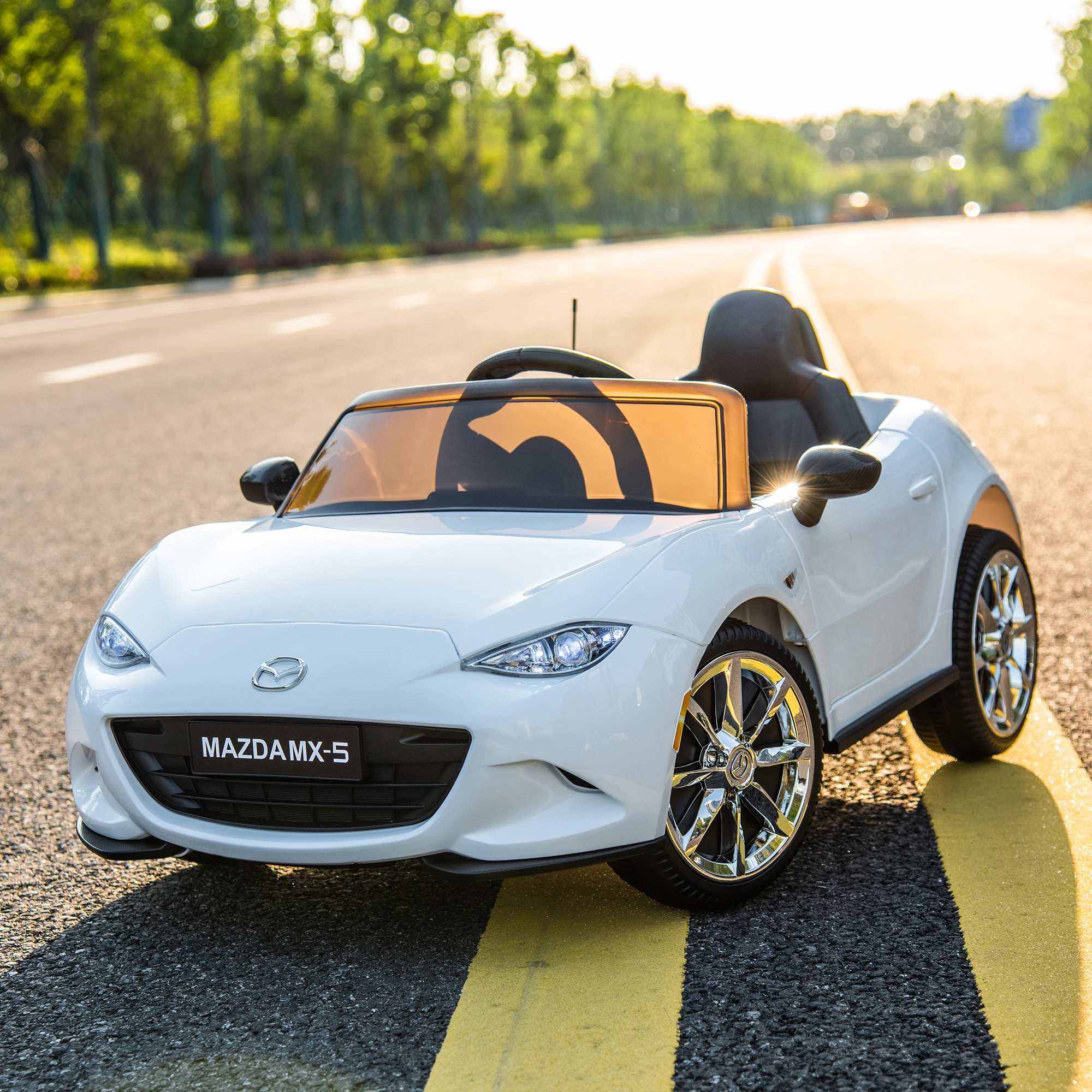 

Licensed MAZDA MX-5 RF,12V Kids ride on car 2.4G W/Parents Remote Control,electric car for kids,Three speed electric car