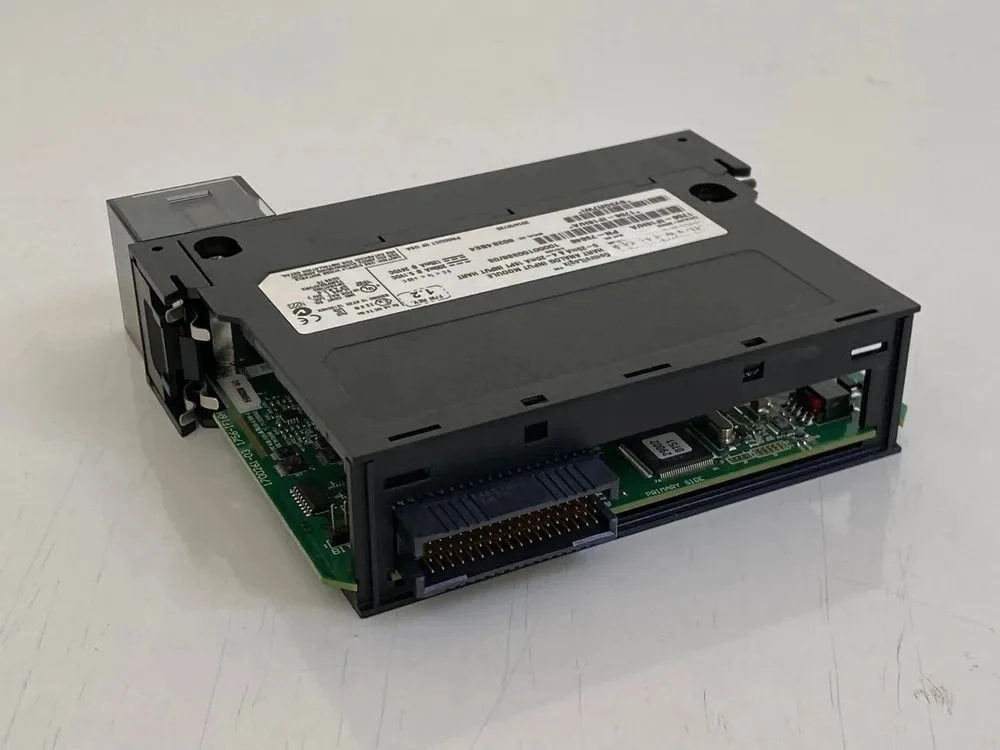 

Для 16-канального модуля ввода HART ControlLogix серии A Allen Bradley 1756-IF16H