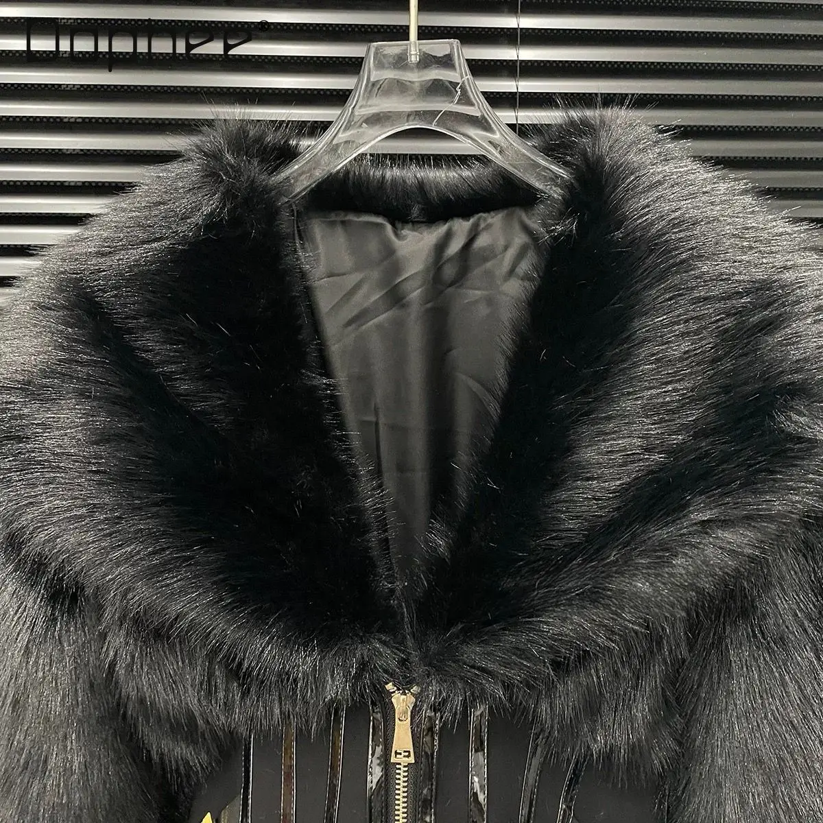 Autunno Inverno American Spicy Girl Fishbone Vita Cinching Peluche Patchwork High-end Moda Risvolto Patchwork Giacca corta da donna