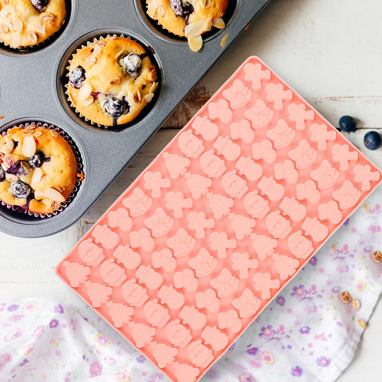 

2Pcs Dog Treat Molds Christmas Themed Silicone Baking Mold Flexible Nonstick DIY Pet Treats Pet Treat Mold DIY Baking Mold,