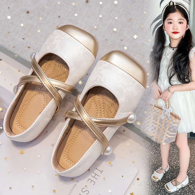 2025 الأطفال الأميرة أحذية من الجلد للفتيات الخريف موضة جديدة الكورية نمط لينة أسفل المضادة للانزلاق تنوعا فستان الأحذية