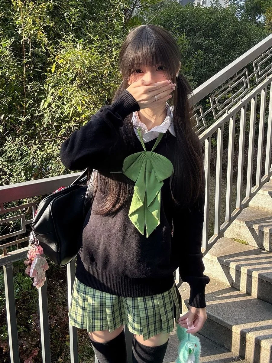 

Японский комплект в стиле JK: оригинальная школьная юбка в клетку и вязаный свитер, женский осенне-зимний модный комплект