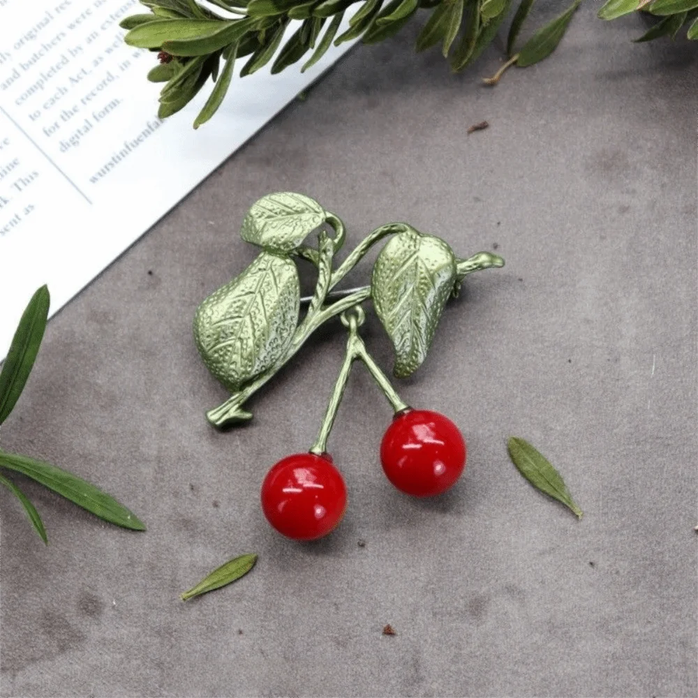 Retro Handmade Plant Brooch Vintage Exquisite Leaf Brooch Alloy Texture Elegant Temperament Pearl Brooch For Sweater