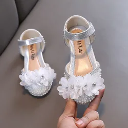 Little Girl Pearl Sandals Summer New Rhinestone Flowers Princess Sandals Fashion Bling Kids Wedding Soft Flat Sandals J203