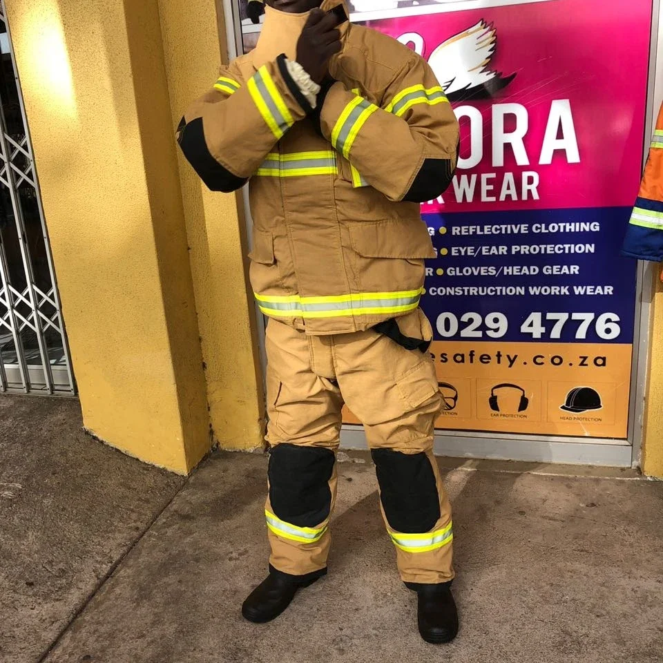 Fire Resistant Suit EN469 Professional Firefighting Clothing Set Fire Proximity Gear with Reflective Strips Waterproof Thermal