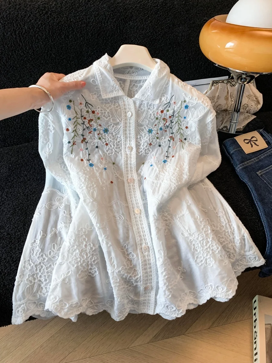 

Elegant Embroidered Long Sleeve Neck Shirt Women's Summer Fashionable Lace Top Heavy Work Flower Design Breathable Skin-...