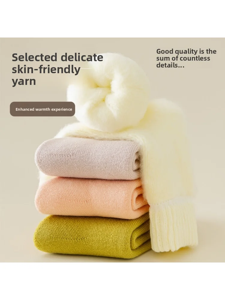 Thickened Fleece Winter Warm Socks Women's Mid-Calf Heat Retention Locking Socks Cold Proof Winter Essential Polyester Fiber