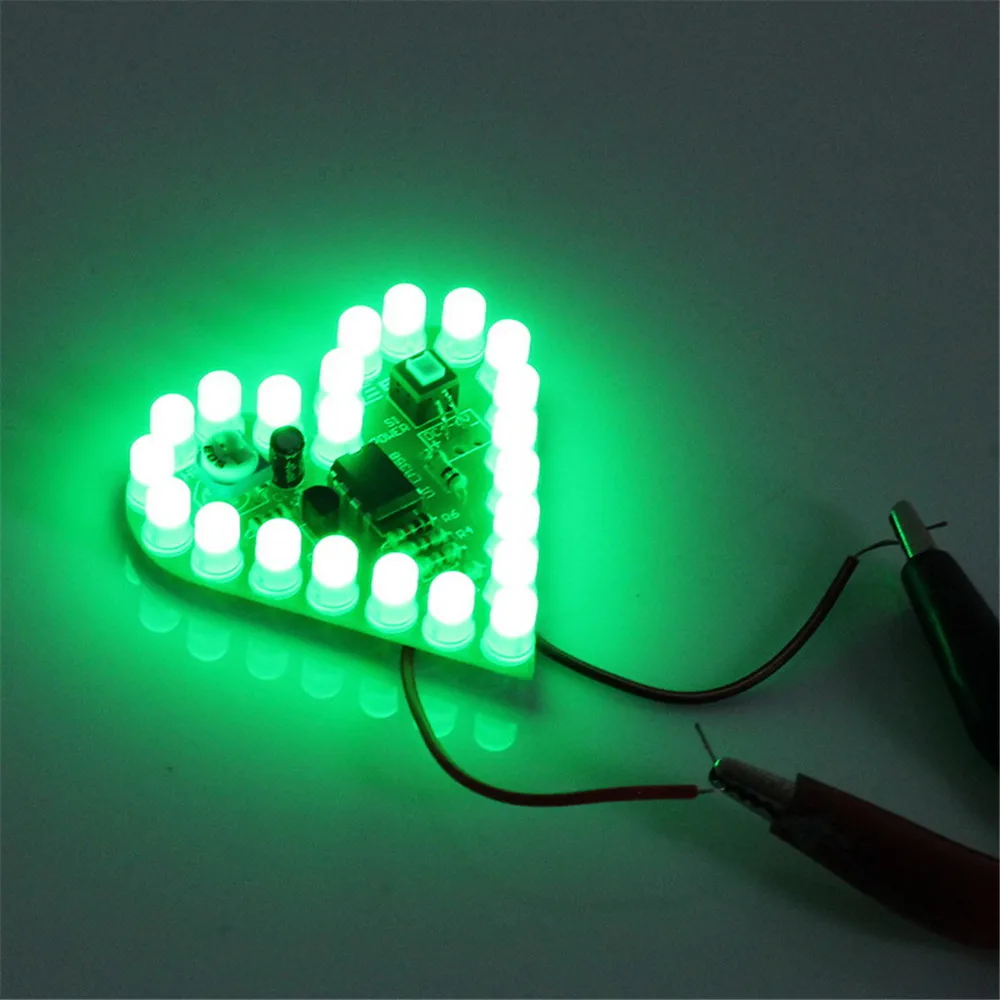 4 Stuks Diymore Hartvorm Led Knipperlicht Diy Kit Met Pcb Dc 4-6V 4 Kleur Beschikbaar Voor Soldeer Kit Praktijk Learning Kit