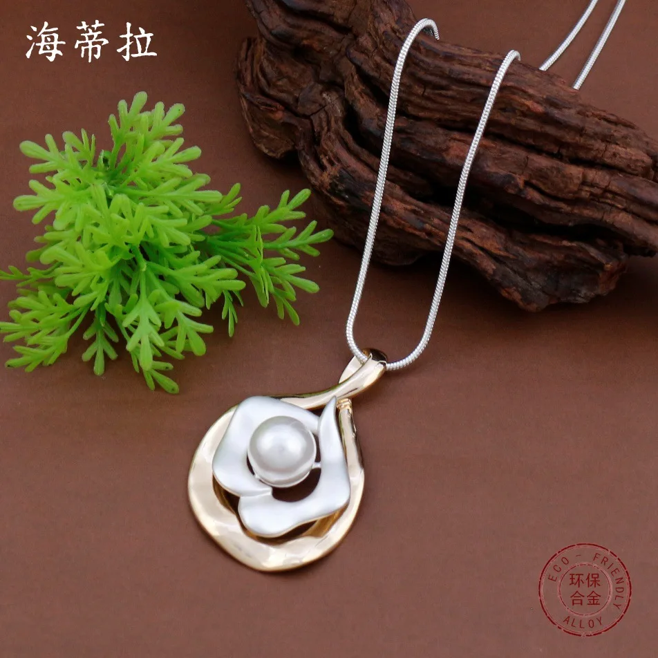DIY accessories matte hollow pearl inlaid flower long pendant, women's creative exaggerated geometric flower long necklace