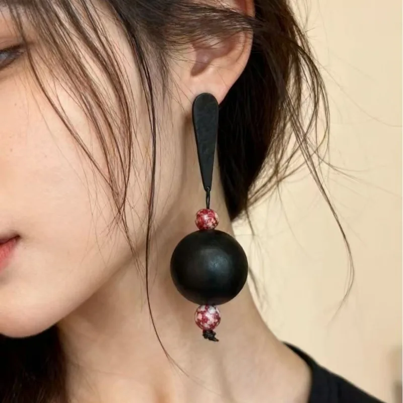 

New Retro Round Wooden Earrings Women Chinese Style Ethnic Black Water Drop Geometric Dangle Earrings Vintage Fashion Jewelry