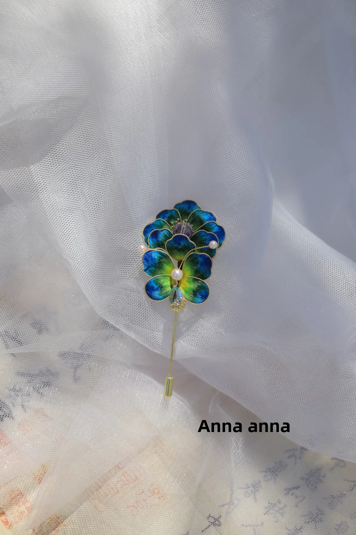 Handmade Chinese Traditional Velvet Flower Brooch Imitation Kingfisher Craft Peacock Design Hanfu Accessory Vintage Lapel Pin