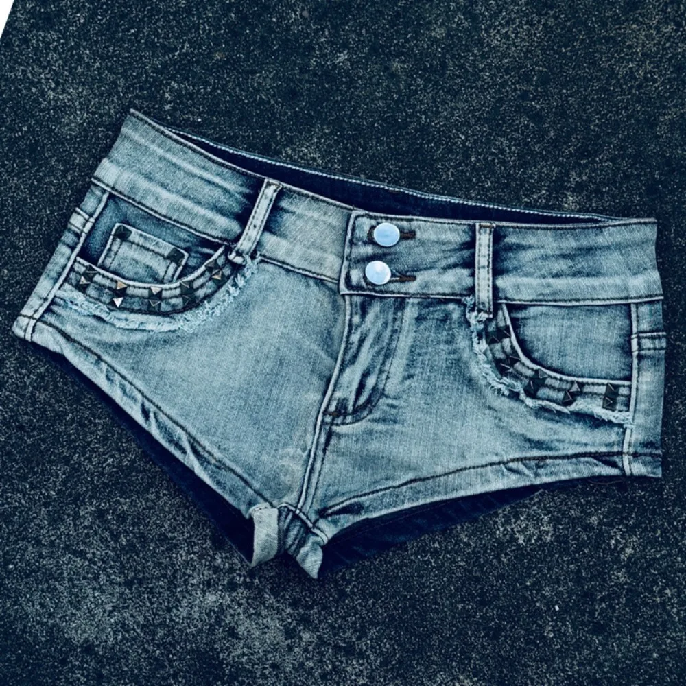 

Vintage women's denim shorts, stylish high-waist slim-fit, sexy, made from high-quality, breathable and comfortable denim fabric