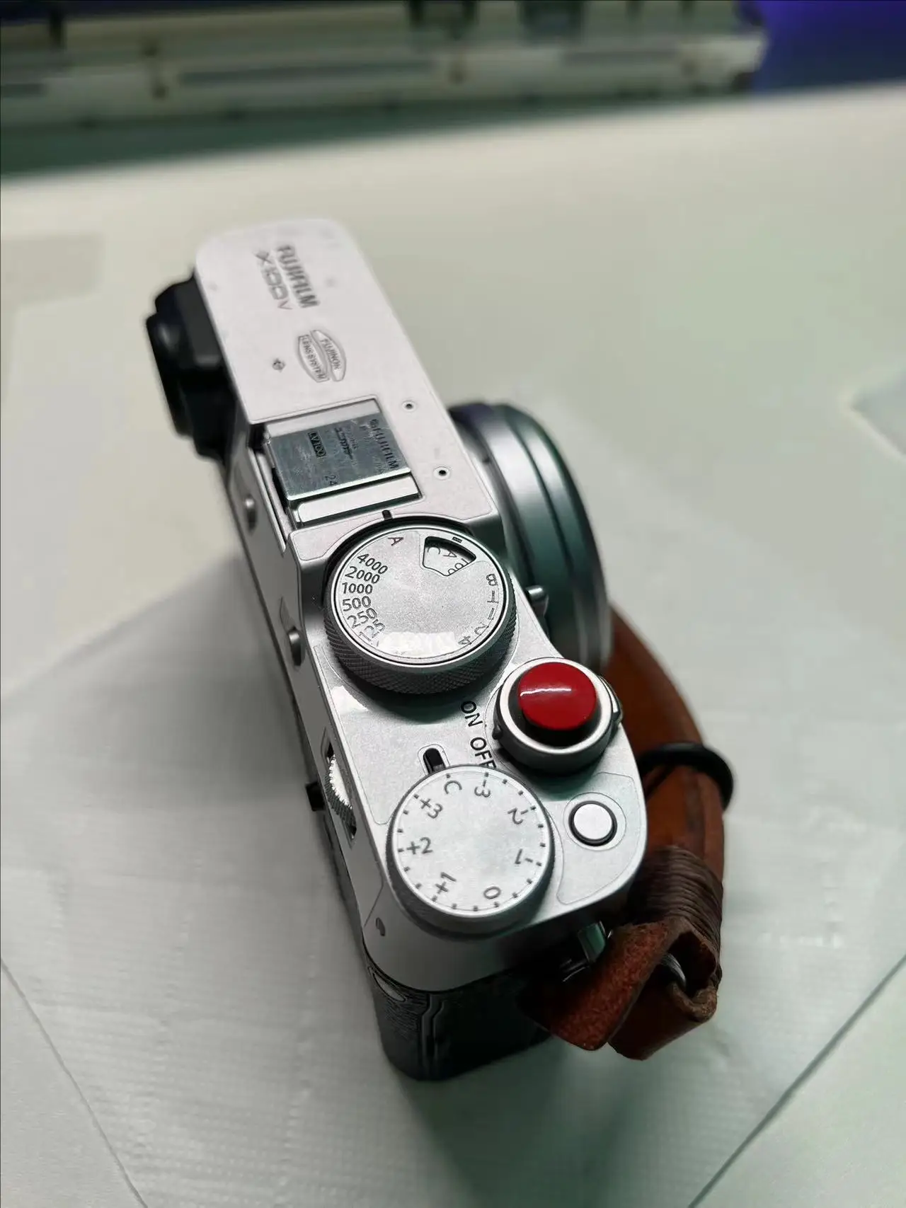 Camera X100VI X100V high transparent proctection film top bottom button perimeter viewfinder surround shutter speed dial paste