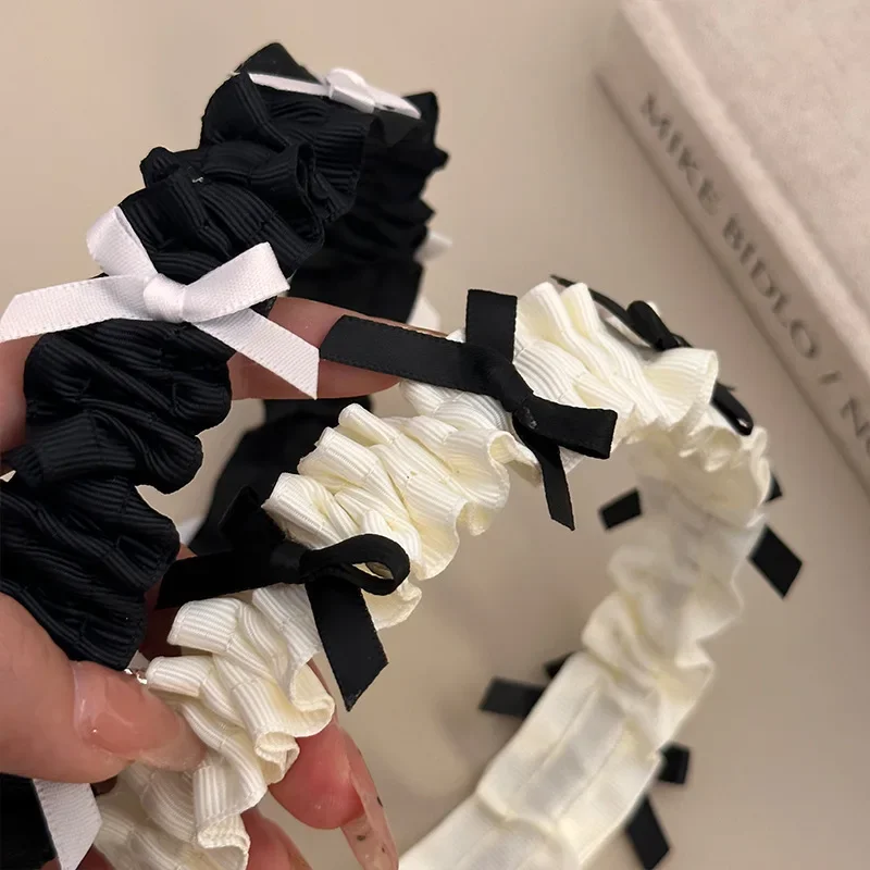 Fascia per capelli con fiocco pieghettato in tessuto stile coreano Versatile fascia per capelli Lolita Accessorio per fermaglio per capelli dolce per donne e ragazze